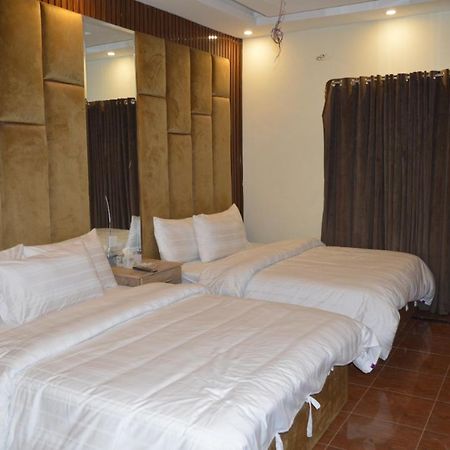 Rose Valet Guest House Исламабад Экстерьер фото
